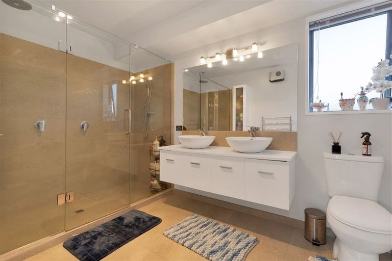 Photo of property in 31 Davaar Crescent, Broomfield, Christchurch, 8042