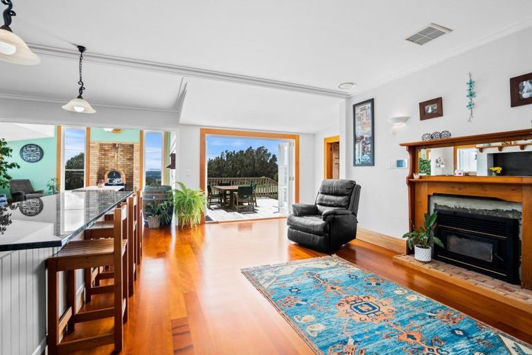 Photo of property in 199 Apotu Road, Kauri, Kamo, 0185