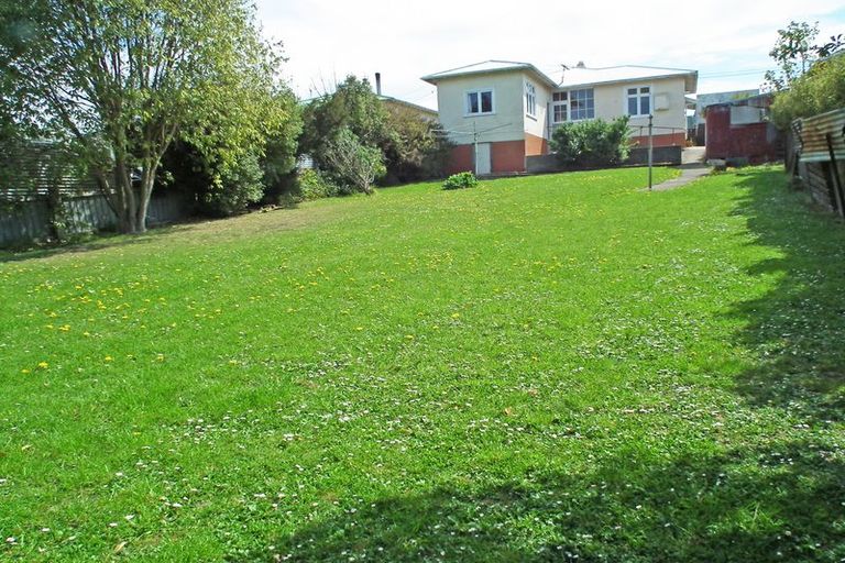 Photo of property in 5 Kelvin Street, South Hill, Oamaru, 9400
