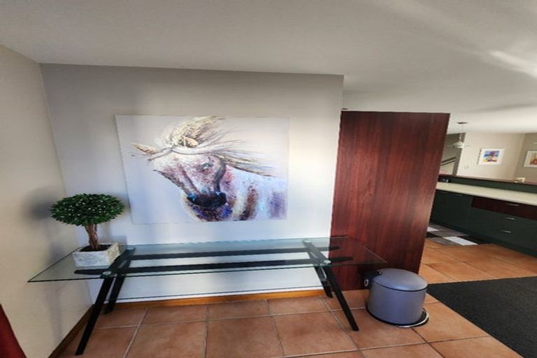 Photo of property in 4/9a Mill Lane, Whitiora, Hamilton, 3200