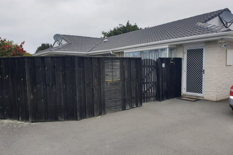 Photo of property in 2/87 Lonsdale Street, New Brighton, Christchurch, 8083