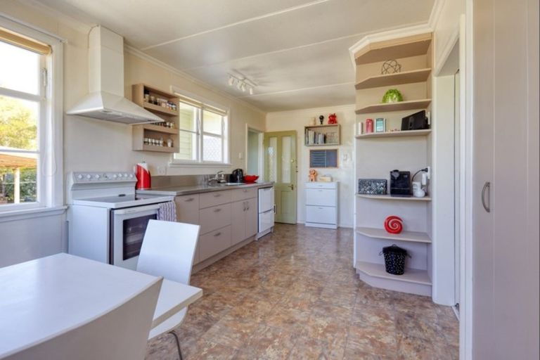 Photo of property in 20 William Benton Street, Featherston, 5710