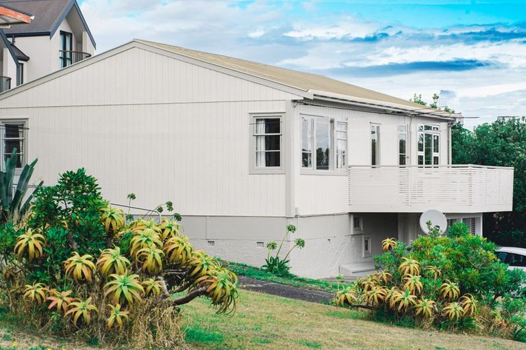 Photo of property in 111 Buckley Road, Southgate, Wellington, 6023