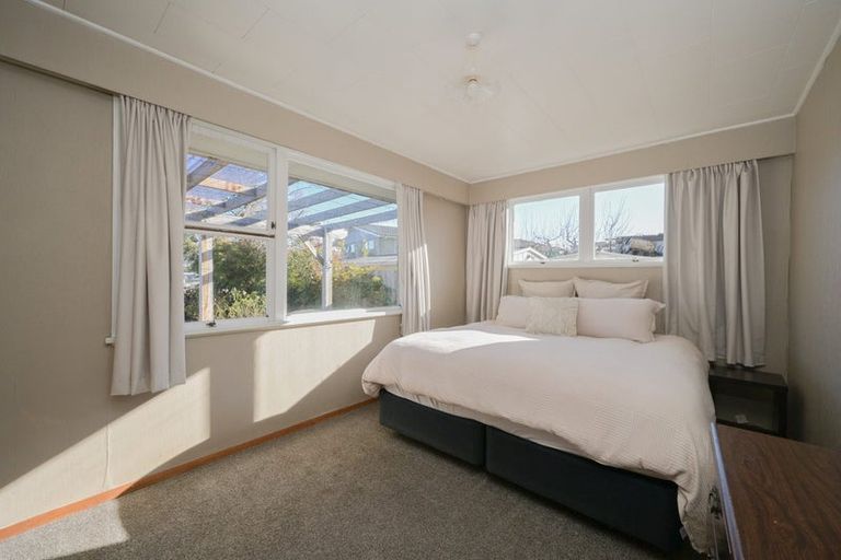 Photo of property in 18 Campbell Street, Alexandra, 9320