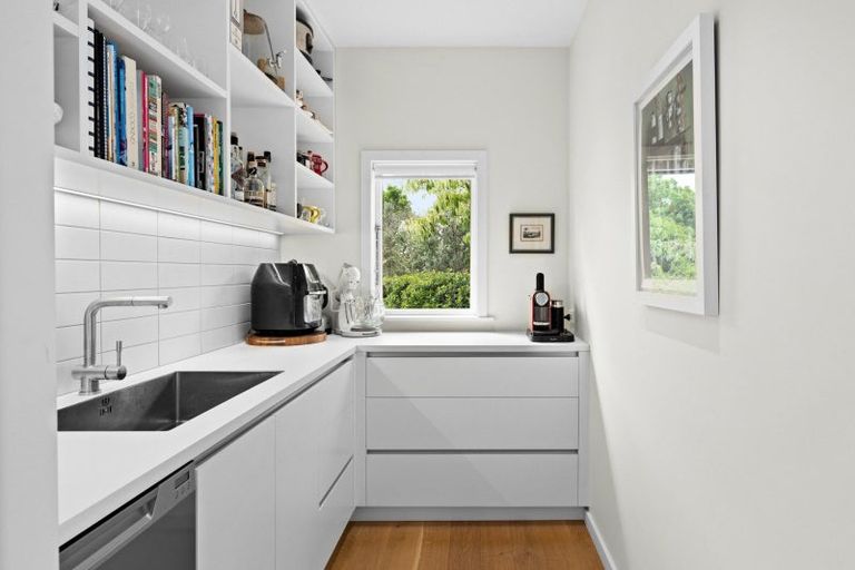 Photo of property in 36 Whakapirau Road, Maraekakaho, Hastings, 4174