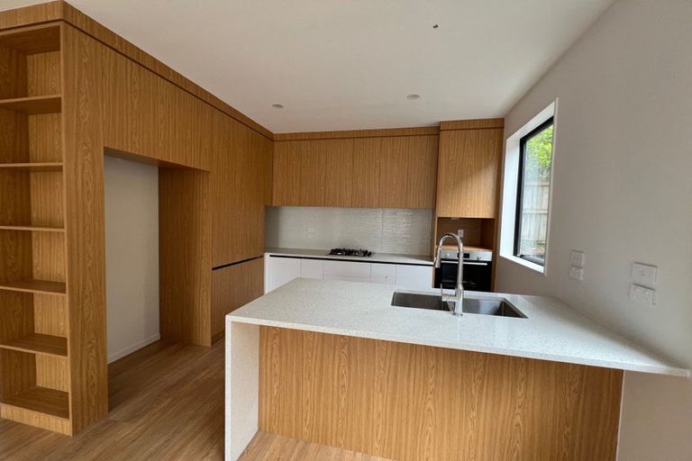 Photo of property in 255b Hill Road, The Gardens, Auckland, 2105