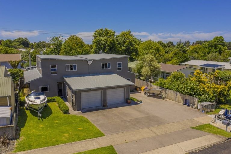 Photo of property in 9 Pa Road, Hahei, Whitianga, 3591