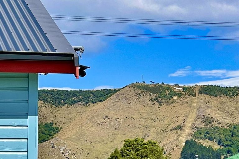 Photo of property in 6 Mary Street, Waimate, 7924