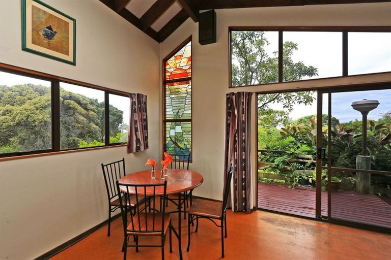 Photo of property in 66 Gillies Crescent, Waimarama, Havelock North, 4294