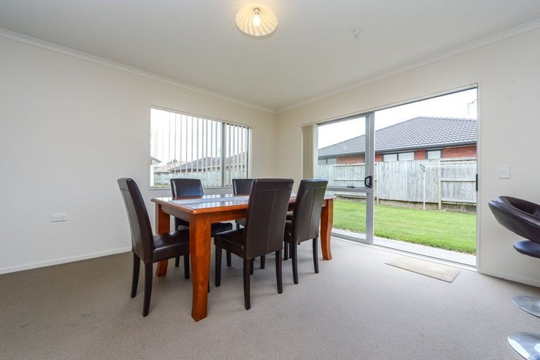 Photo of property in 17 Rene Way, Huntington, Hamilton, 3210