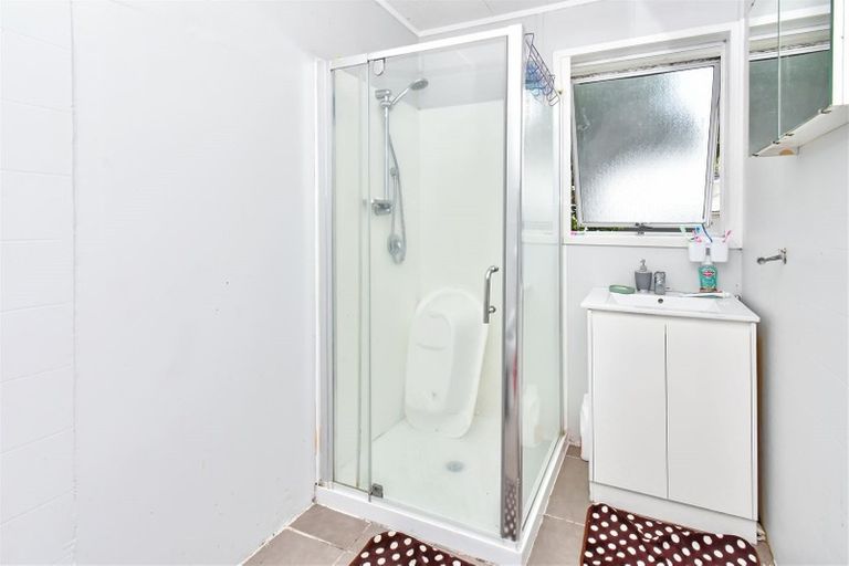 Photo of property in 1/12 Naomi Place, Manurewa, Auckland, 2102