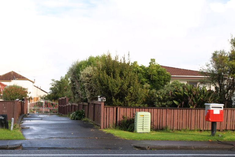 Photo of property in 57a Cook Street, Howick, Auckland, 2014