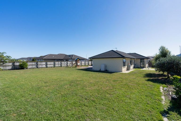 Photo of property in 23 Waipunahau Road, Waikanae, 5036