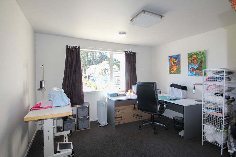 Photo of property in 214 Ferry Road, Richmond, Oamaru, 9494