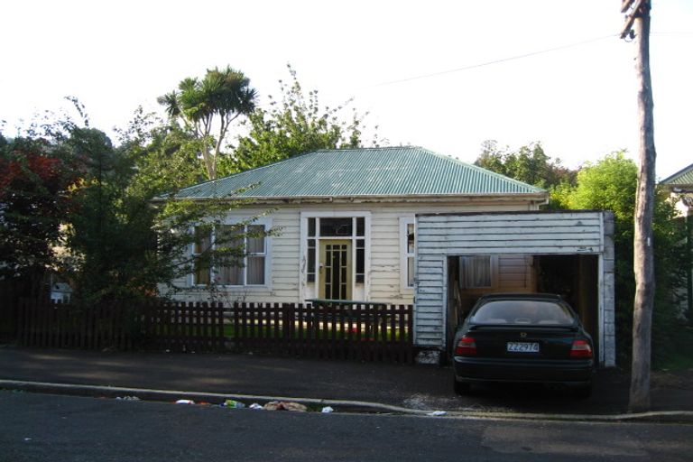 Photo of property in 32 Northumberland Street, North East Valley, Dunedin, 9010