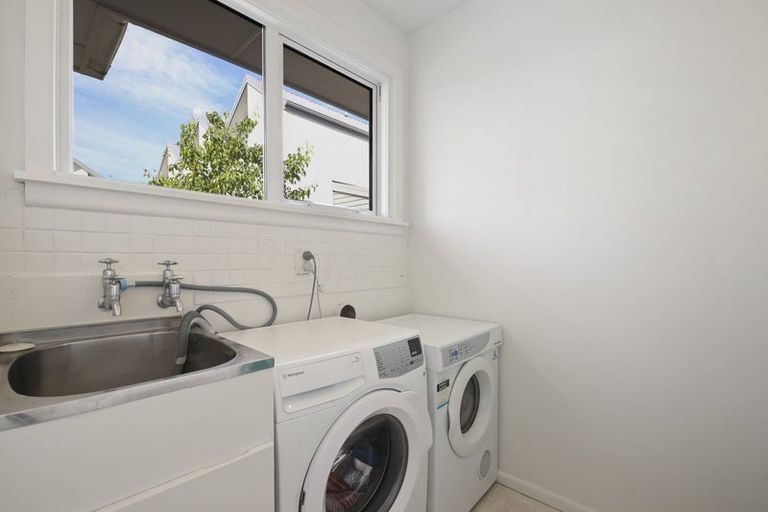 Photo of property in 8 Stackhouse Avenue, Bishopdale, Christchurch, 8053