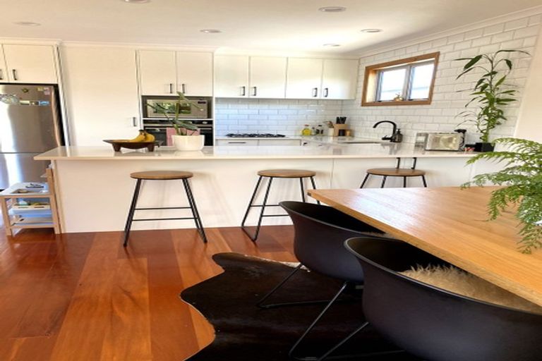 Photo of property in 15 Buick Street, Petone, Lower Hutt, 5012