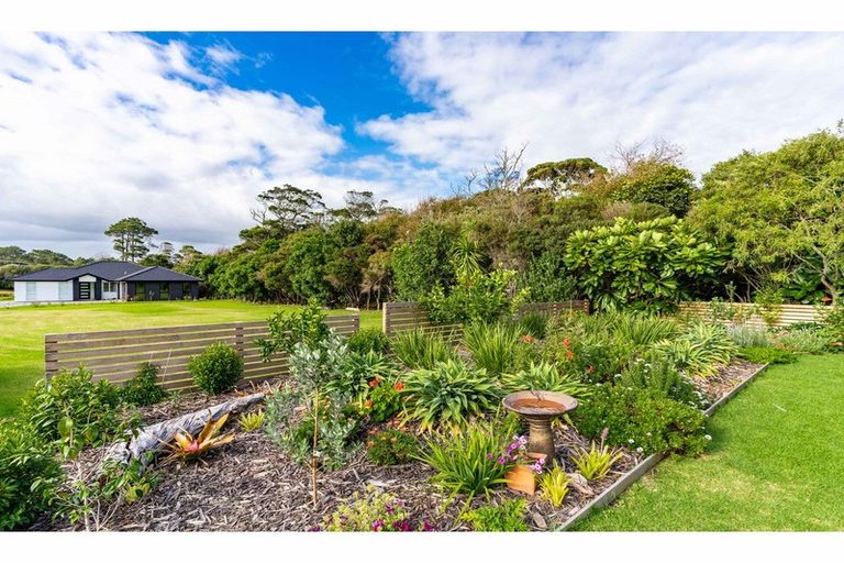 Photo of property in 6 Park Rise, Mangawhai Heads, Mangawhai, 0505