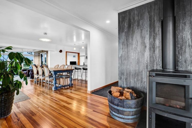 Photo of property in 255 Kaihihi Road, Okato, 4381