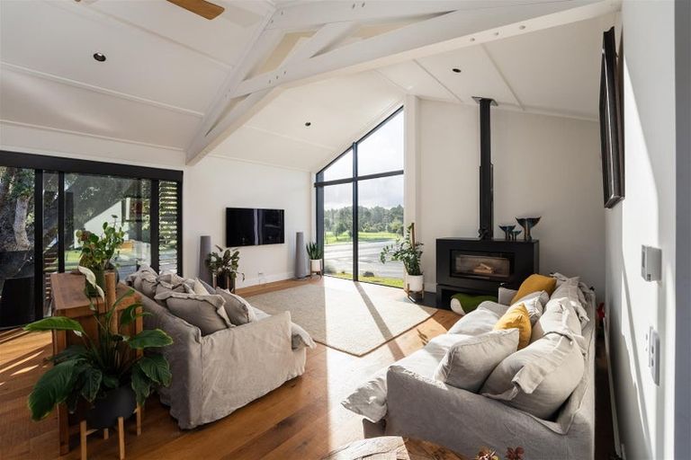 Photo of property in 2 Pioneer Crescent, Omaha, Warkworth, 0986