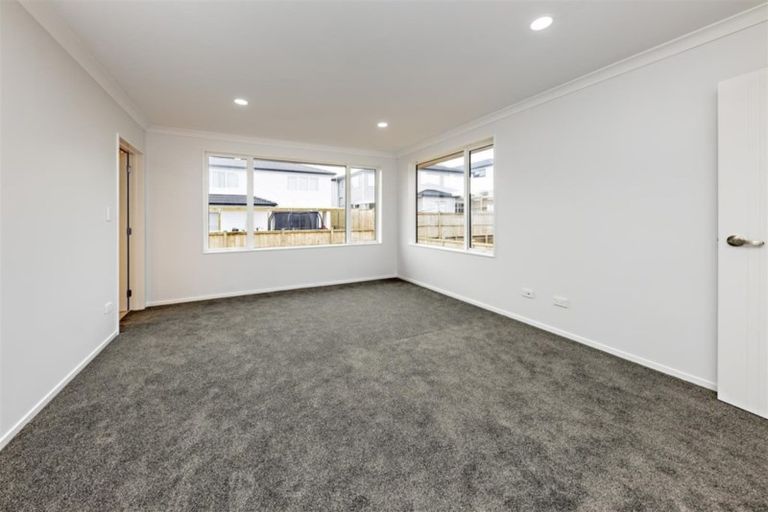 Photo of property in 40 Hangahai Road, Flat Bush, Auckland, 2019