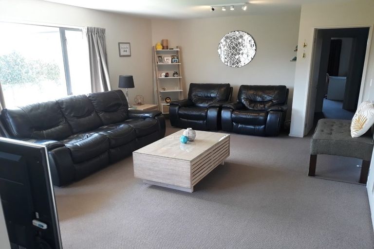 Photo of property in 27 Ferdinand Terrace, Yaldhurst, Christchurch, 8042