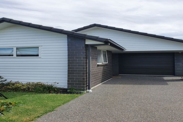 Photo of property in 46 Cupples Street, Papamoa Beach, Papamoa, 3118