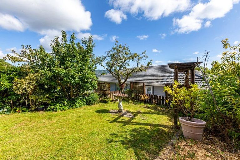 Photo of property in 3 Mission Street, Waterloo, Lower Hutt, 5011