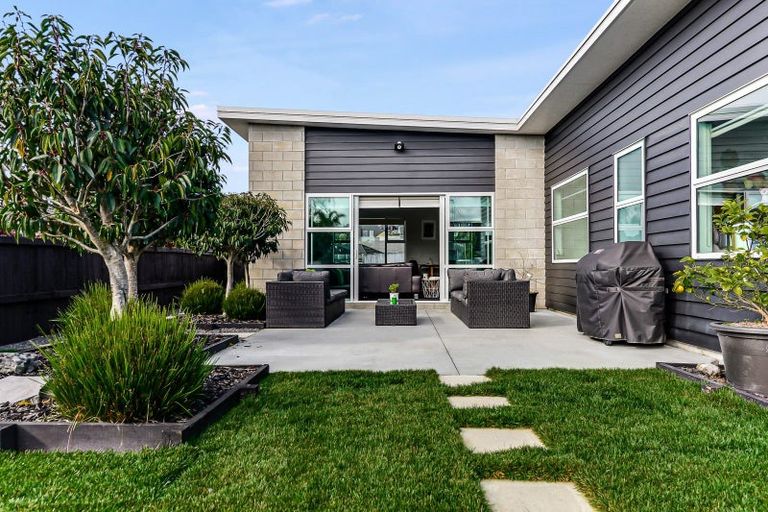 Photo of property in 112 Te Huia Drive, Flagstaff, Hamilton, 3210