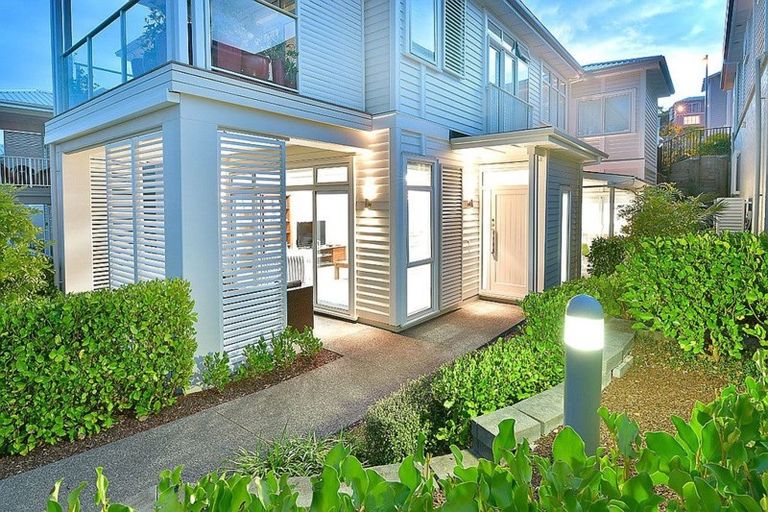 Photo of property in 14 Plantation Terrace, Orewa, 0931