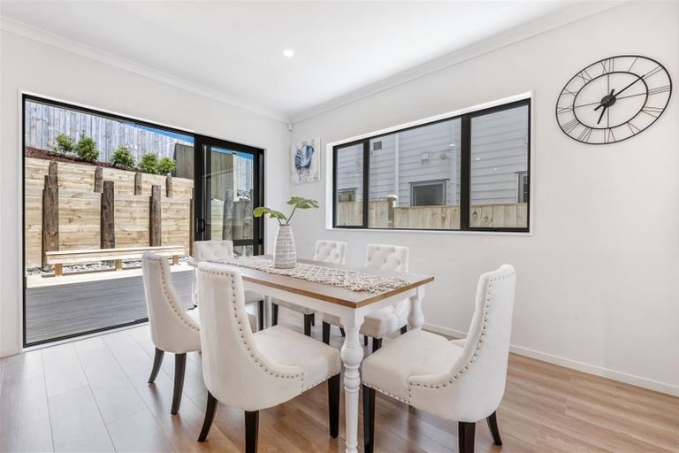 Photo of property in 3 Elevation Street, Flat Bush, Auckland, 2019