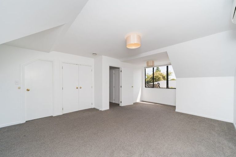 Photo of property in 10a Hardie Street, Hokowhitu, Palmerston North, 4410