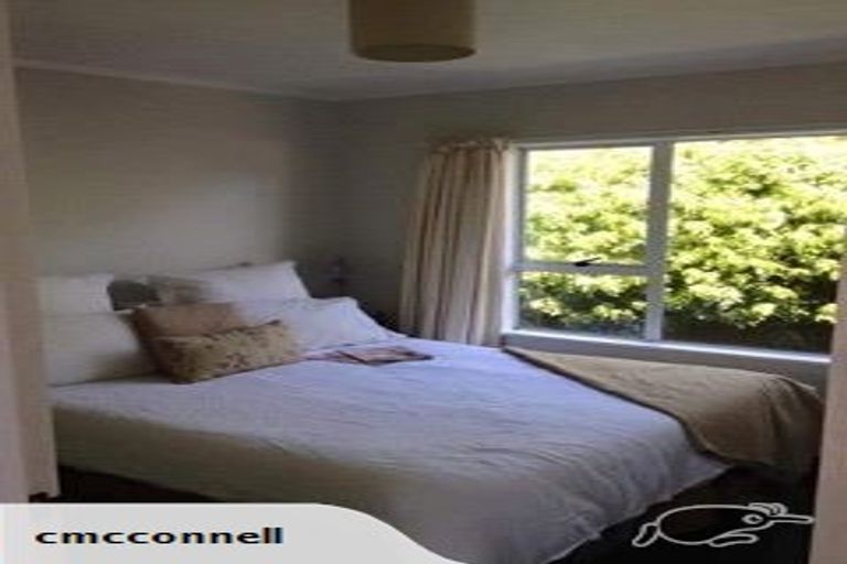 Photo of property in 8a Tarawera Road, Johnsonville, Wellington, 6037