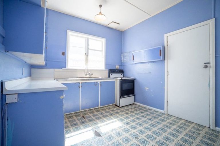 Photo of property in 2 Terrace Street, Roslyn, Palmerston North, 4414