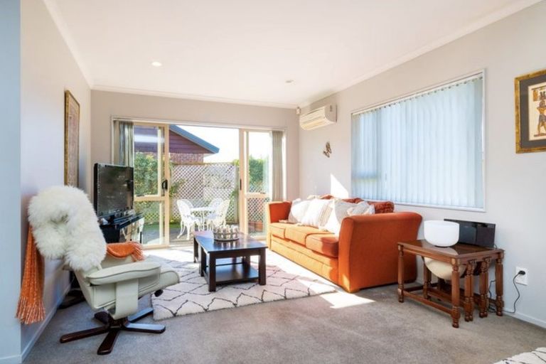 Photo of property in Parkvale Estate, 1232/10 Howard Street, Parkvale, Hastings, 4122