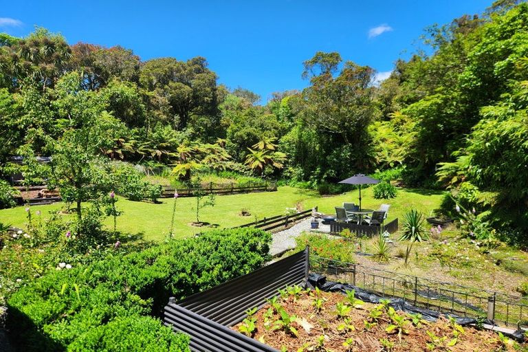 Photo of property in 28 Ross Street, Dunollie, Runanga, 7803