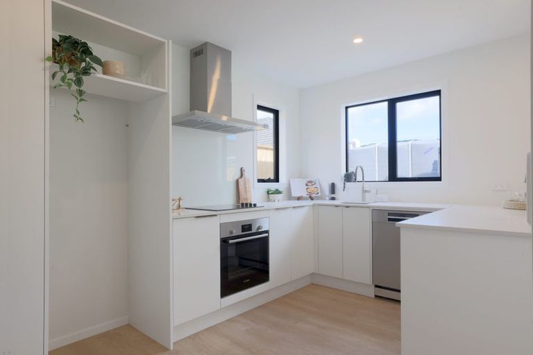 Photo of property in 105 Main Road, Wainuiomata, Lower Hutt, 5014