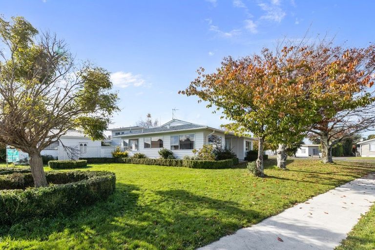 Photo of property in 4 Fairbrother Street, Carterton, 5713