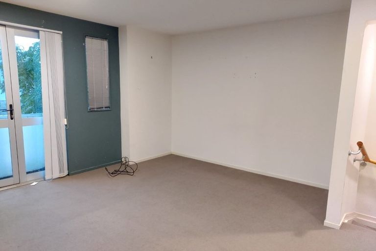 Photo of property in 49 Albionvale Road, Glen Eden, Auckland, 0602