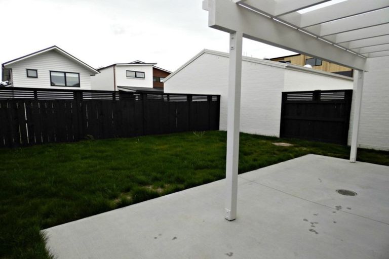 Photo of property in 24 Saltmarsh Road, Hobsonville, Auckland, 0616