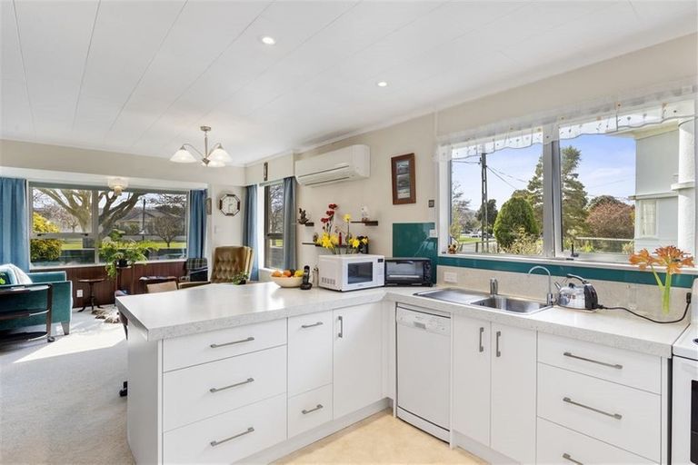 Photo of property in 1/11 Hayward Terrace, Waiwhetu, Lower Hutt, 5010