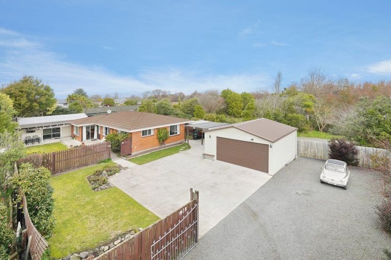 Photo of property in 41a Lake Terrace Road, Burwood, Christchurch, 8061