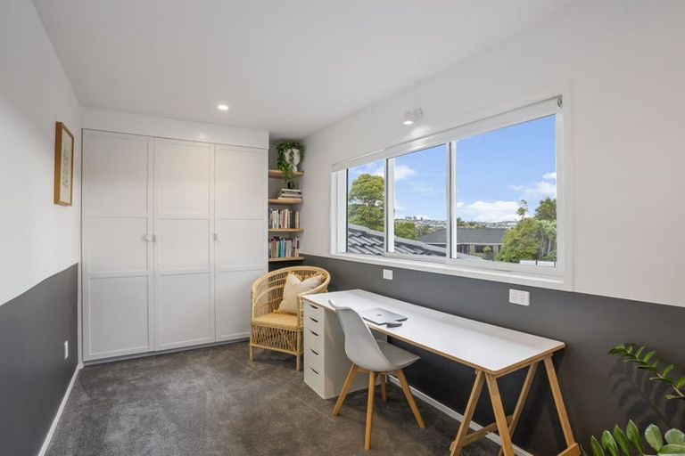 Photo of property in 27 Maygrove Drive, Orewa, 0931