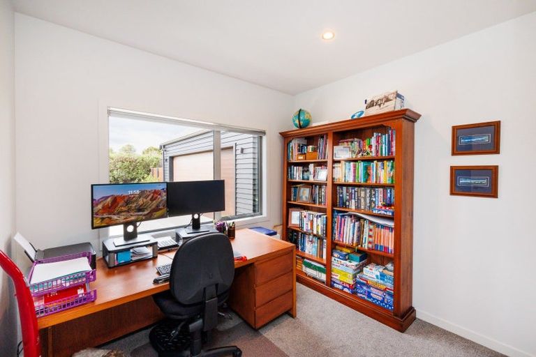 Photo of property in 39 Branksome Place, Aokautere, Palmerston North, 4471