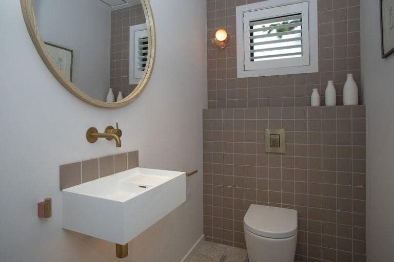 Photo of property in 9a Caernarvon Street, Arrowtown, 9302