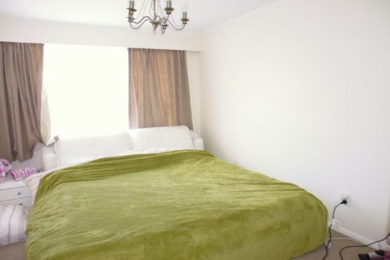 Photo of property in 1/1030 High Street, Avalon, Lower Hutt, 5011