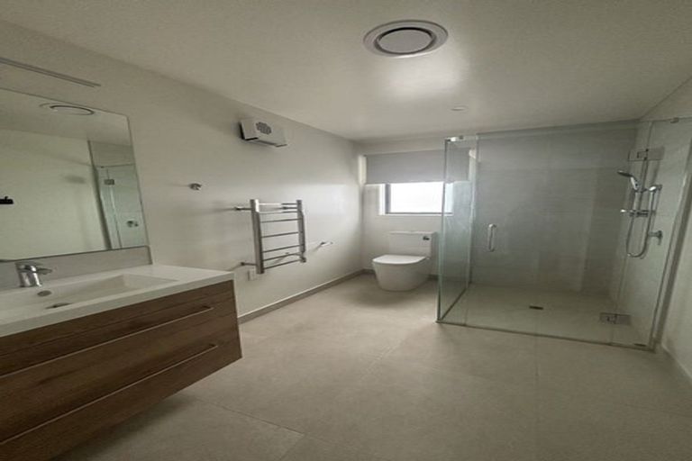 Photo of property in 13 Royal Oak Crescent, Holmes Hill, Oamaru, 9401