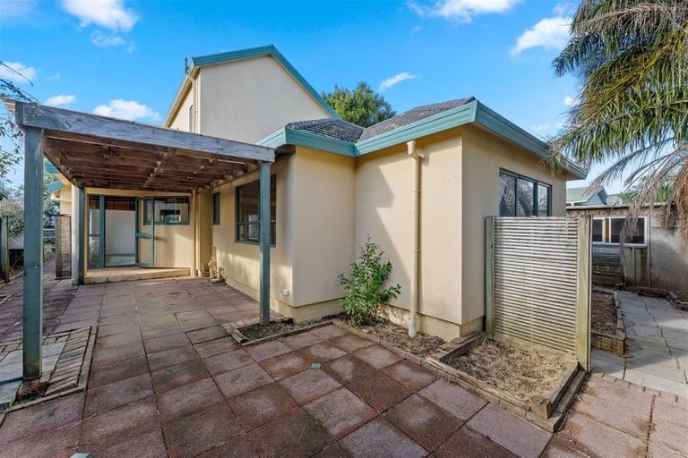 Photo of property in 540 Don Buck Road, Westgate, Auckland, 0614