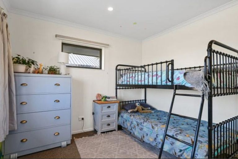 Photo of property in 121 Infinity Drive, Pegasus, 7612