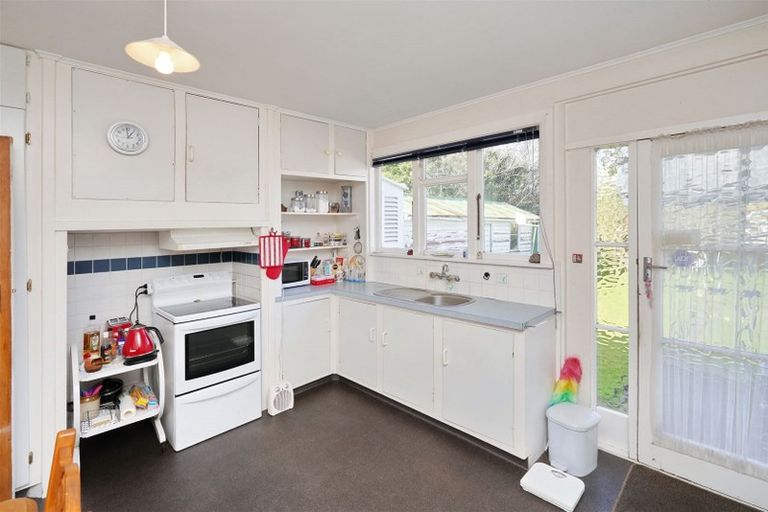 Photo of property in 34 Mcgregors Road, Bromley, Christchurch, 8062